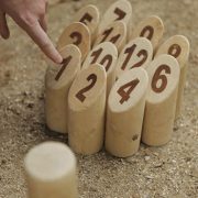 Mölkky : jeu d'adresse finlandais